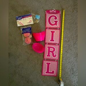 IT’S A GIRL! 🩷 Baby Shower “starter kit”.
